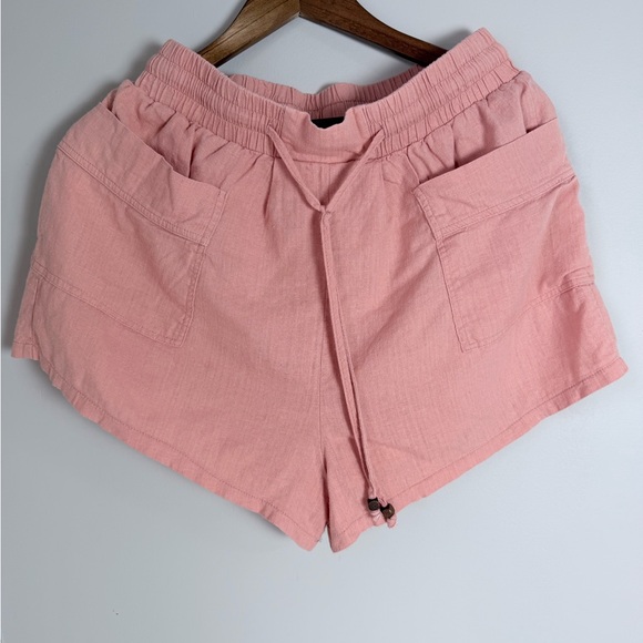 new in Pants - Women's Pink Cargo Shorts